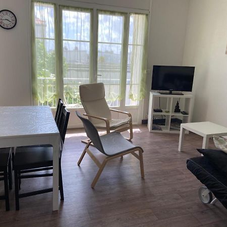 Appartement Des Tilleuls 1 Er Etage Royan Ngoại thất bức ảnh